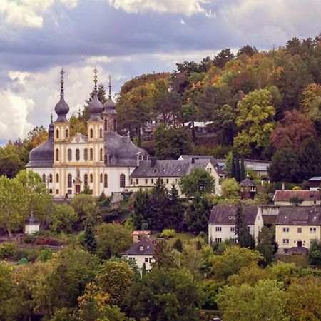 Charming City Apartment With Parking Spot Wurzburg Bagian luar foto