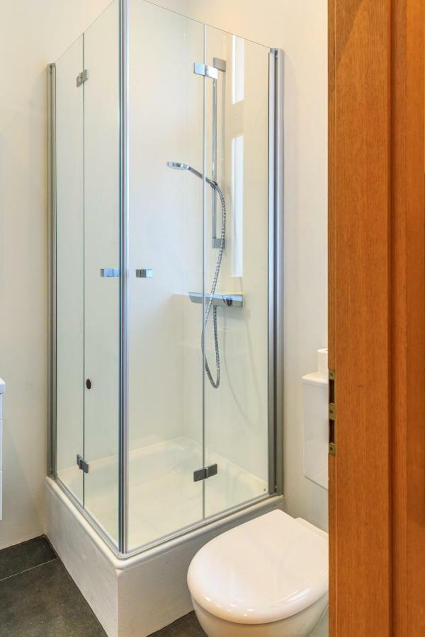 Charming City Apartment With Parking Spot Wurzburg Bagian luar foto